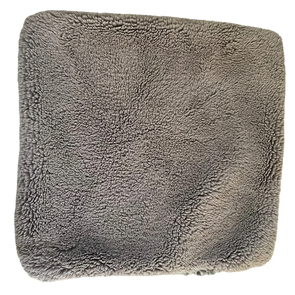 LOLOI Faux Fur Shag Pillow Covers Zippered Gray Set of 2 *no pillow, covers only